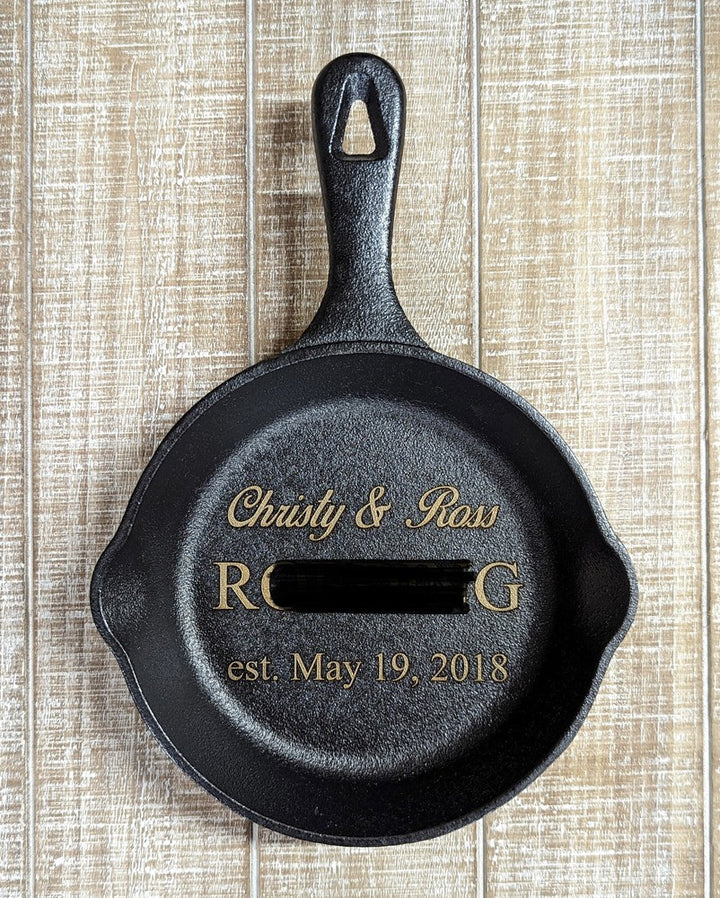 Cast iron pan